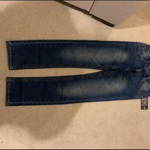 New child’s size 10 jeans
